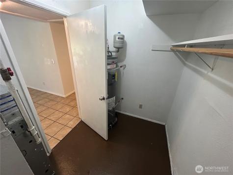 3707 Northshore Boulevard NE Tacoma WA 98422