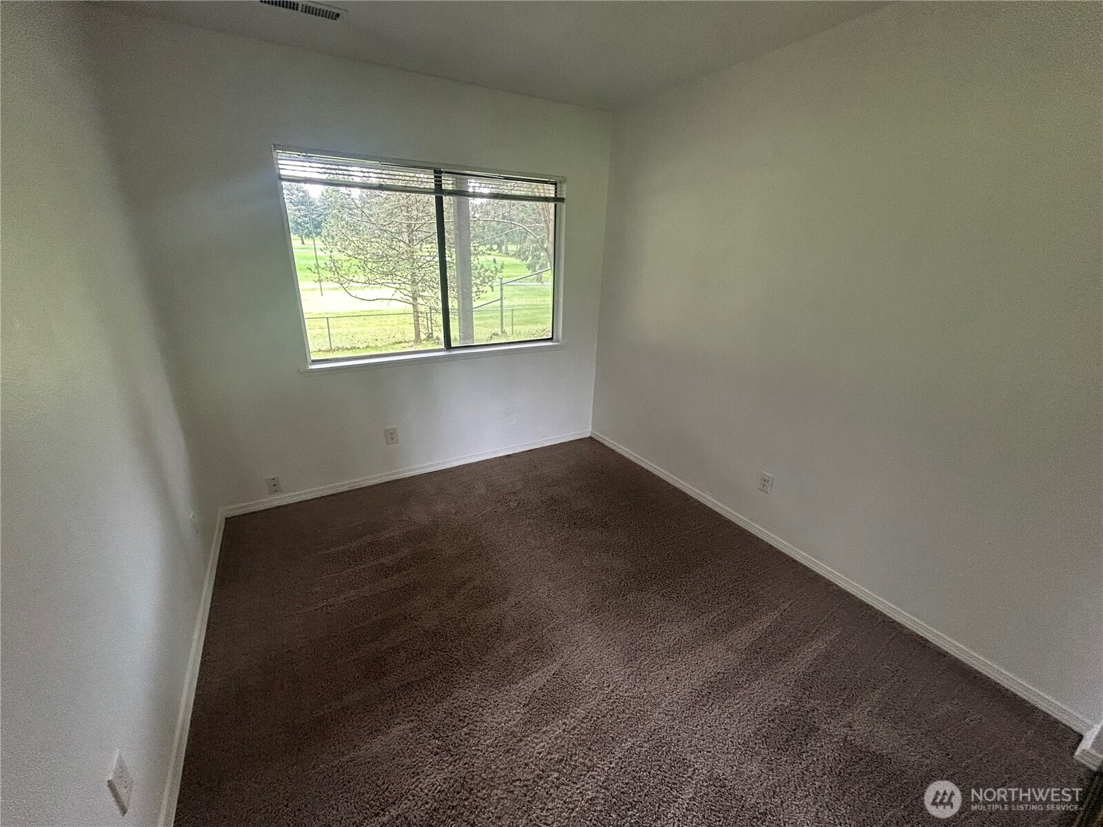 3707 Northshore Boulevard NE Tacoma WA 98422