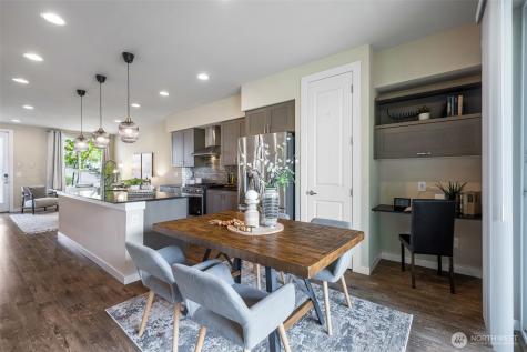 9725 10th Place SW Seattle WA 98106