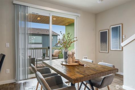 9725 10th Place SW Seattle WA 98106