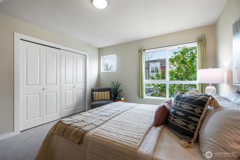 9725 10th Place SW Seattle WA 98106