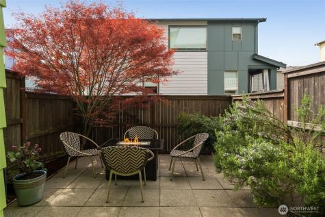 9725 10th Place SW Seattle WA 98106