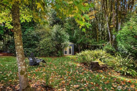 5815 NE Baker Hill Road Bainbridge Island WA 98110