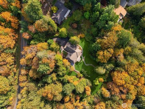 5815 NE Baker Hill Road Bainbridge Island WA 98110