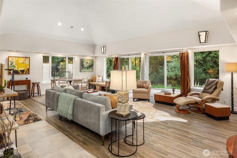 5815 NE Baker Hill Road Bainbridge Island WA 98110