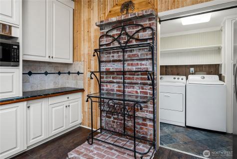 8220 37th Street Ct E Edgewood WA 98371