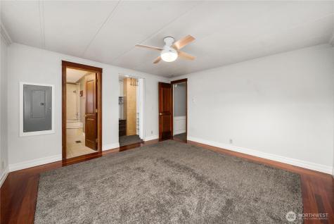 8220 37th Street Ct E Edgewood WA 98371