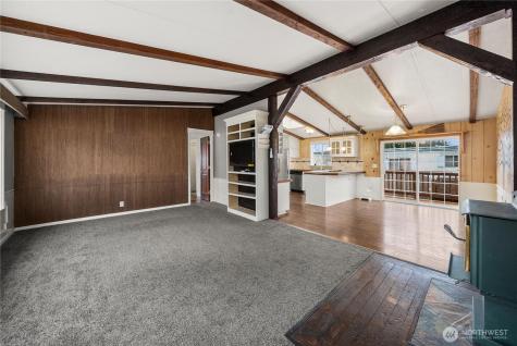 8220 37th Street Ct E Edgewood WA 98371
