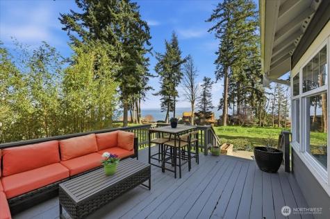 13100 NE James Way Kingston WA 98346