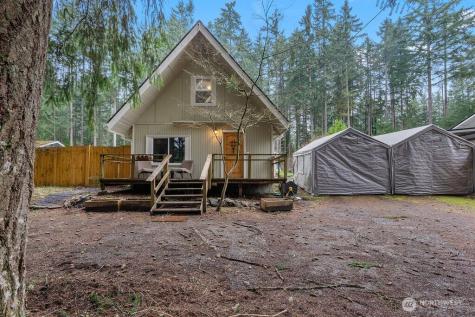 13816 Easy Street NW Gig Harbor WA 98329