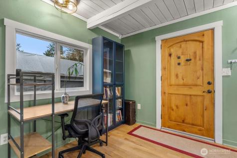 13816 Easy Street NW Gig Harbor WA 98329