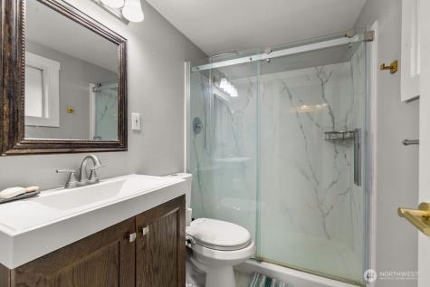 13816 Easy Street NW Gig Harbor WA 98329