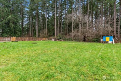 13816 Easy Street NW Gig Harbor WA 98329