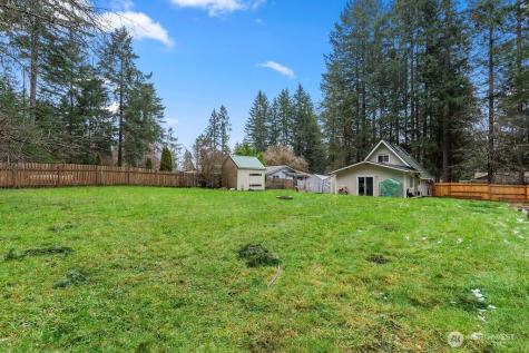 13816 Easy Street NW Gig Harbor WA 98329