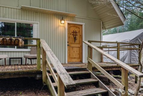 13816 Easy Street NW Gig Harbor WA 98329