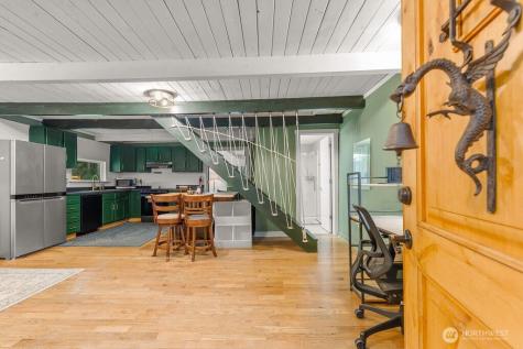 13816 Easy Street NW Gig Harbor WA 98329