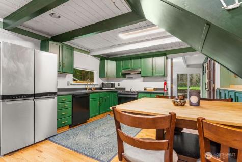 13816 Easy Street NW Gig Harbor WA 98329