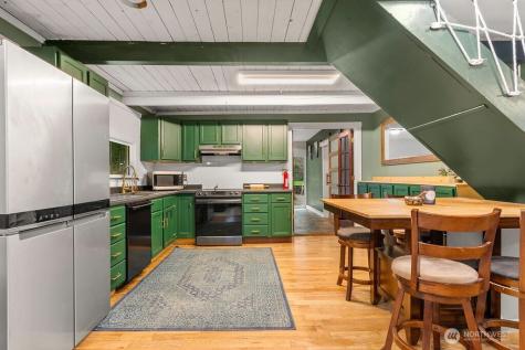 13816 Easy Street NW Gig Harbor WA 98329
