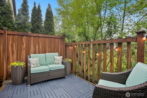 20025 6th Place W Lynnwood WA 98036