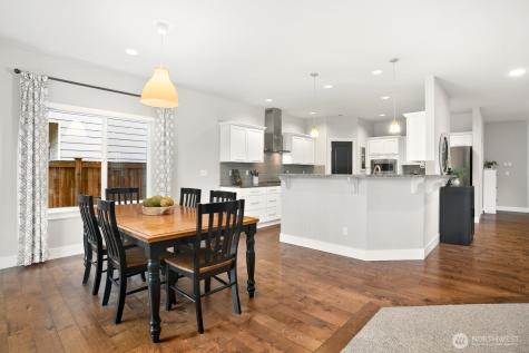 20025 6th Place W Lynnwood WA 98036