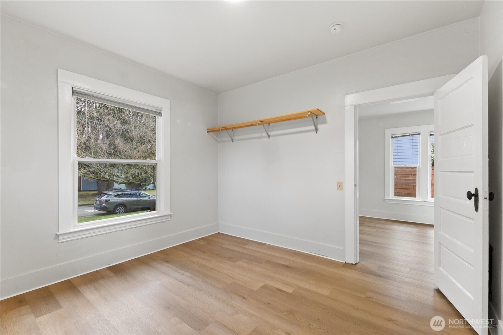 7361 17th Avenue NW Seattle WA 98117