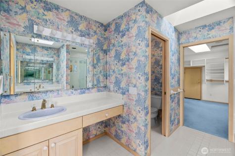 6734 Klein Street NW Olympia WA 98502
