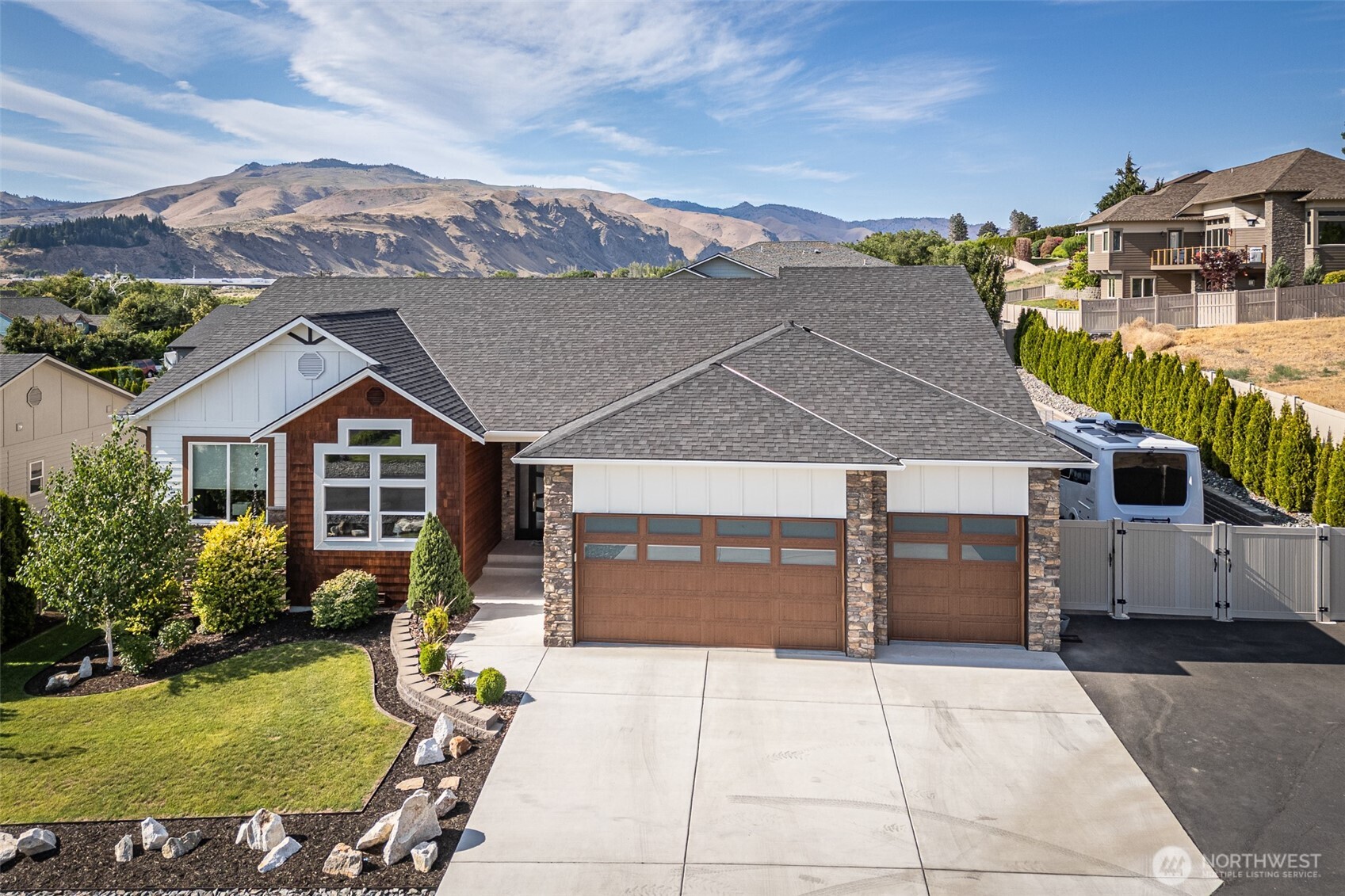 453 Spruce Court NW East Wenatchee WA 98802
