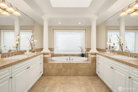 322 240th Place SE Sammamish WA 98074