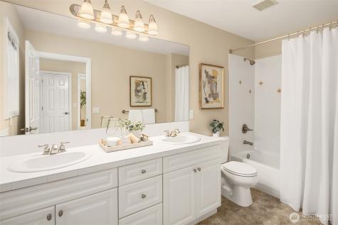 322 240th Place SE Sammamish WA 98074