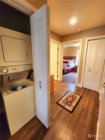 1 Lakeside 708-l Manson WA 98831