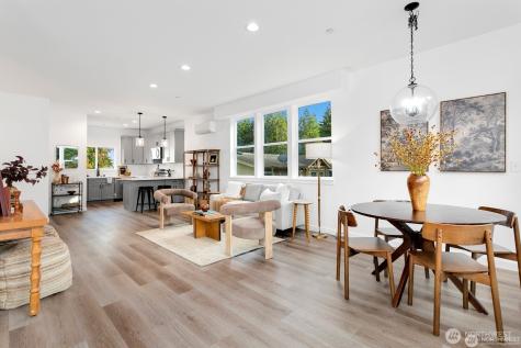 12111 E Gibson Everett WA 98204