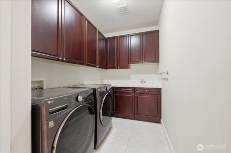 24121 NE 1st Place Sammamish WA 98074