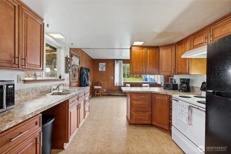 11001 128th Street E Puyallup WA 98374