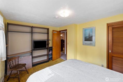 11001 128th Street E Puyallup WA 98374