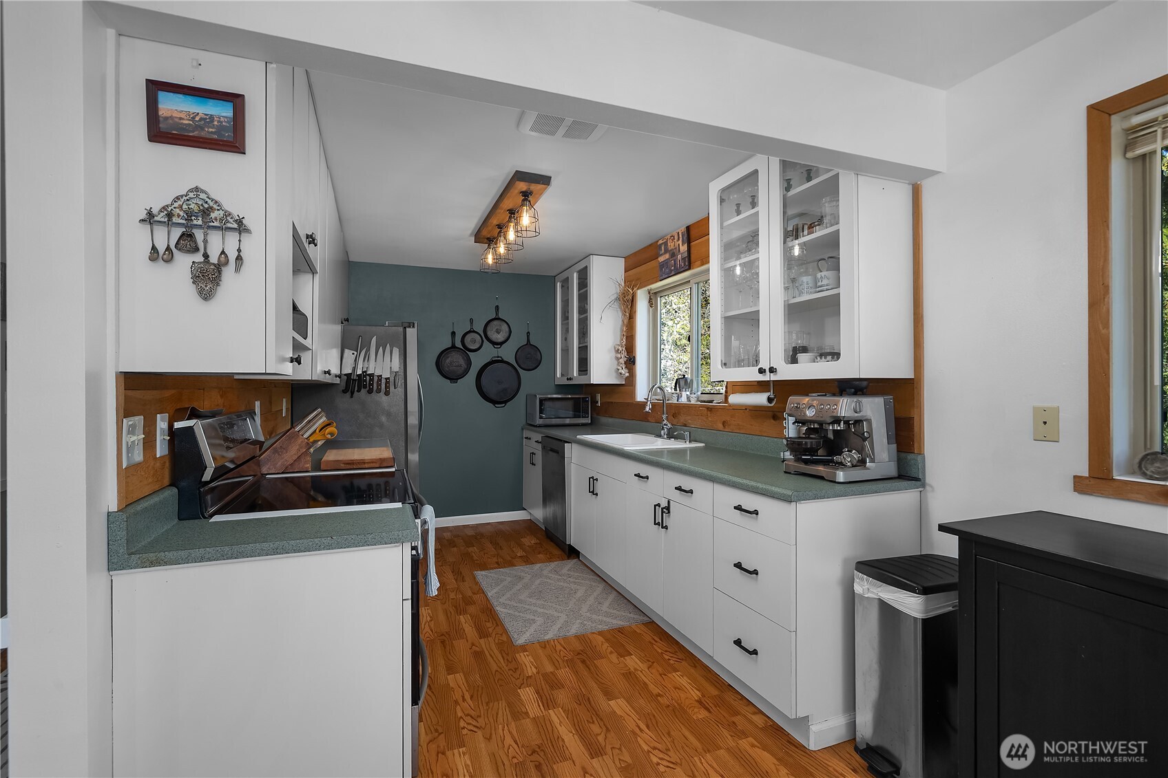 835 Pollock Drive Brinnon WA 98320