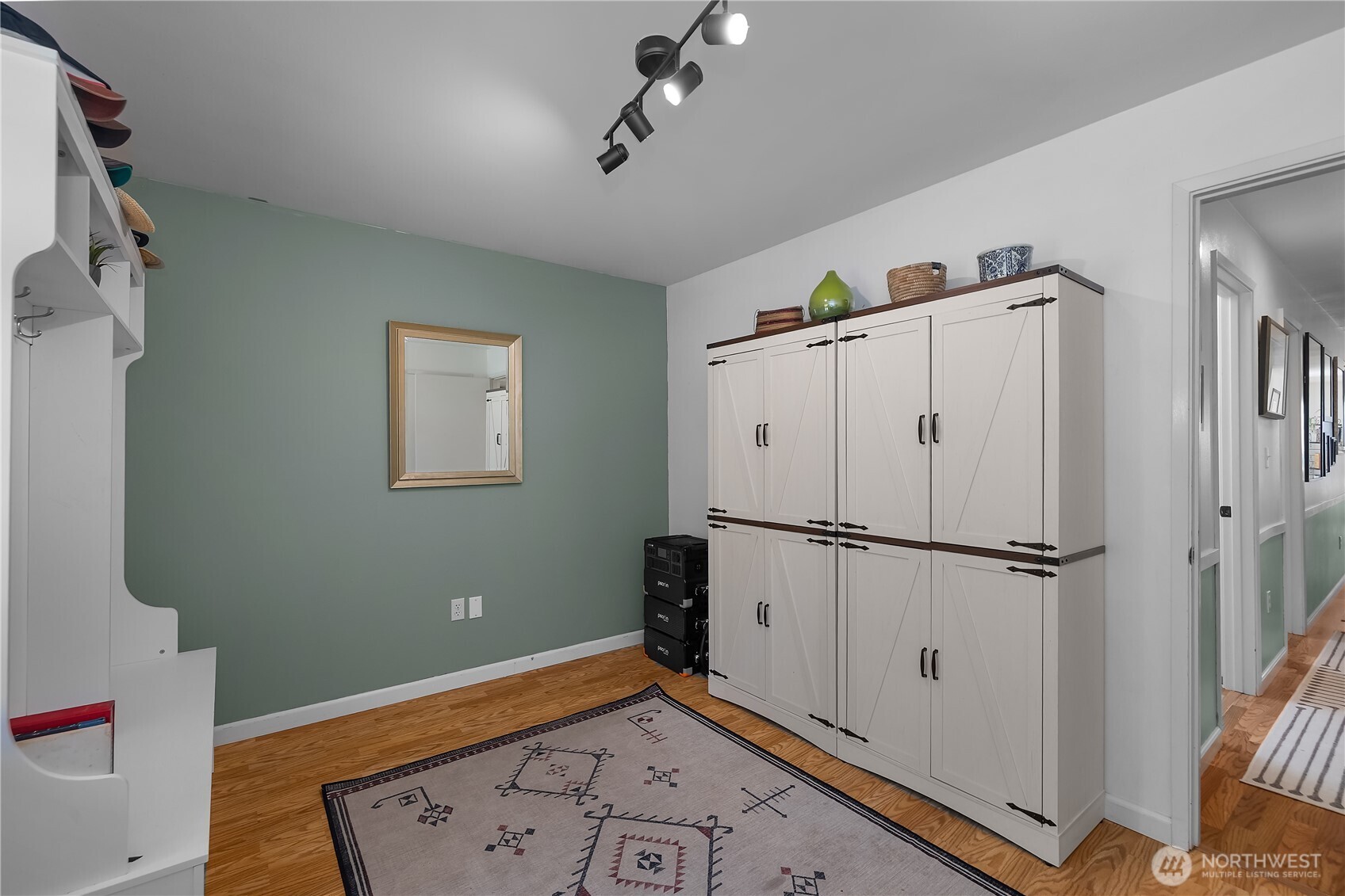 835 Pollock Drive Brinnon WA 98320