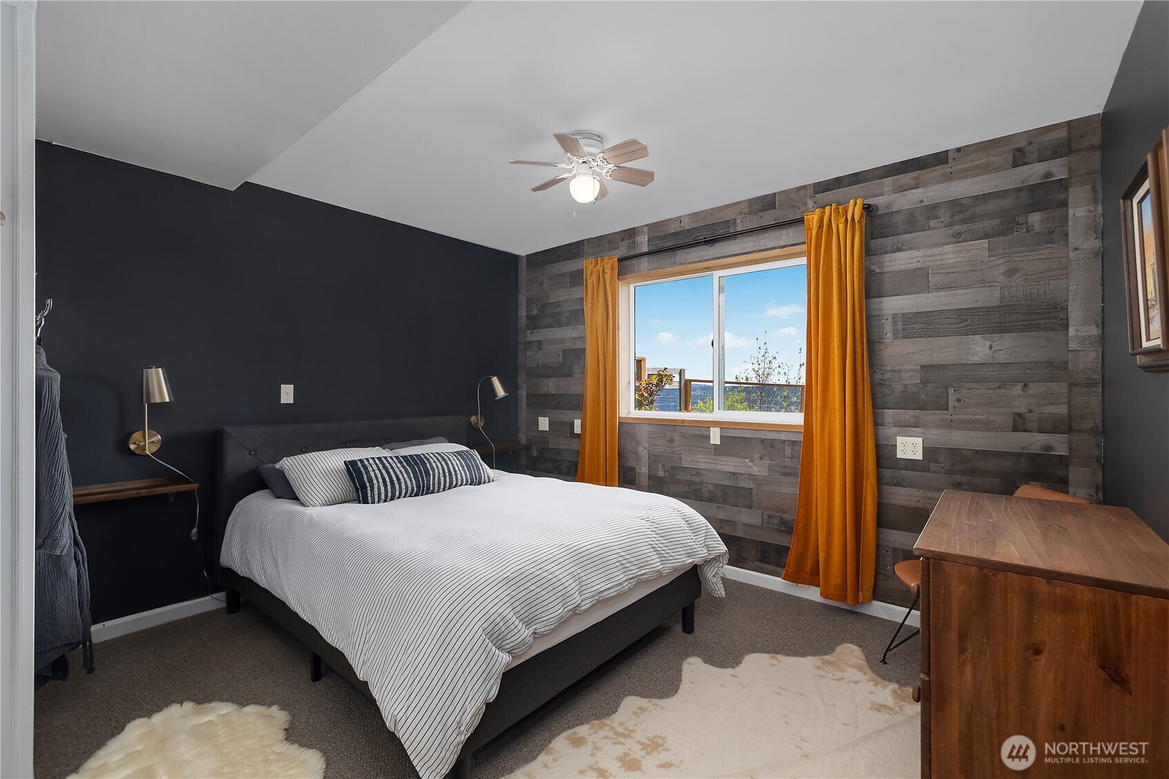 835 Pollock Drive Brinnon WA 98320