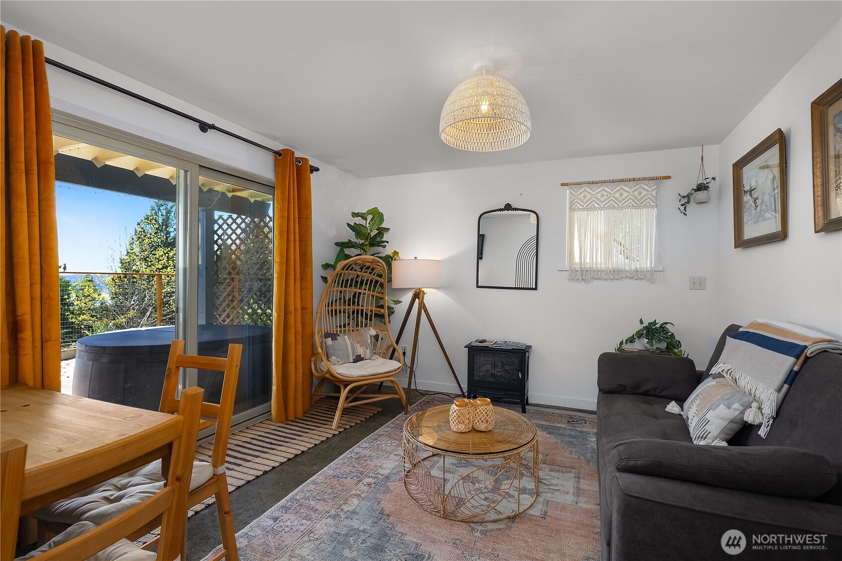 835 Pollock Drive Brinnon WA 98320