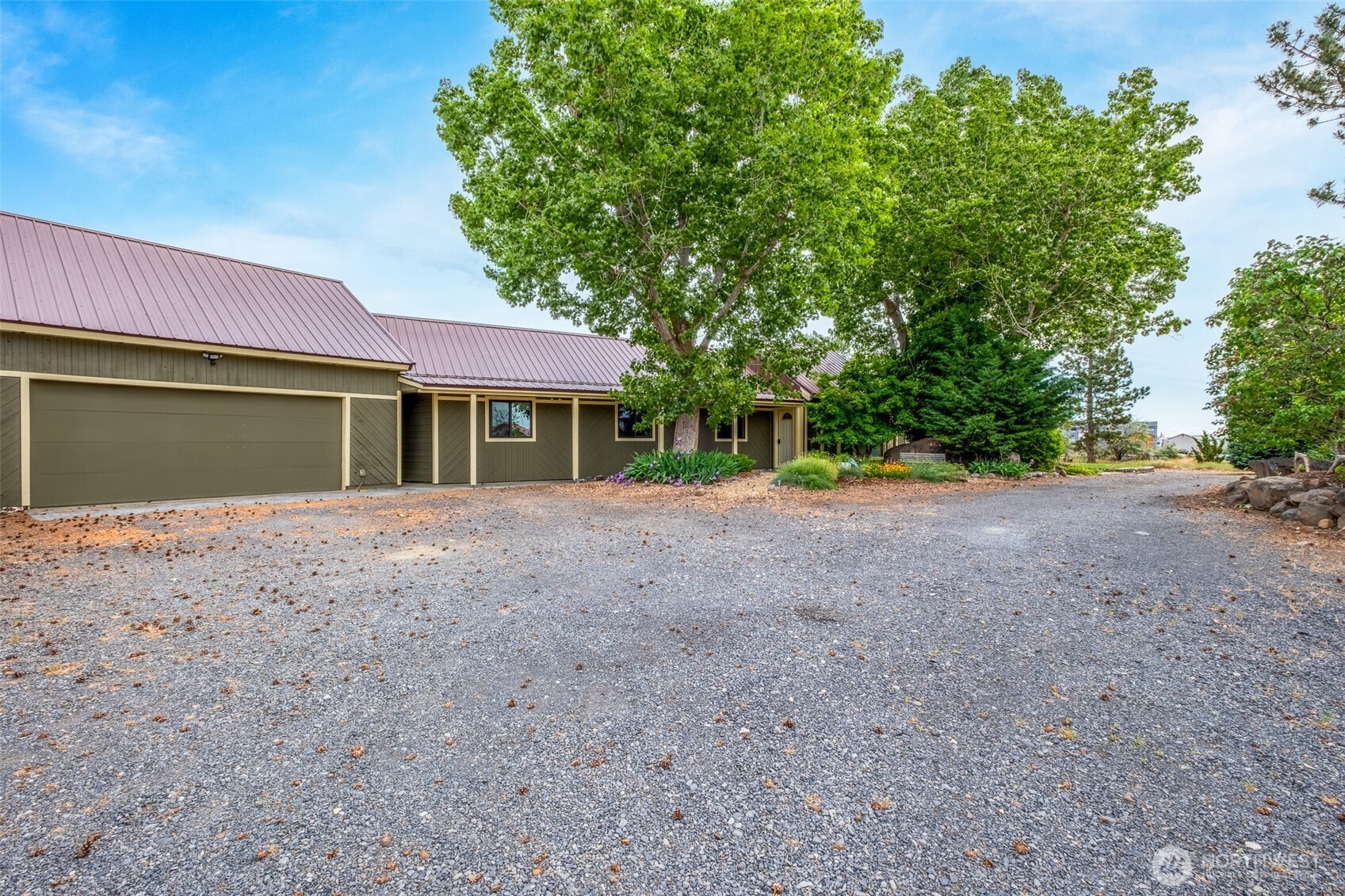 1661 17.6 NW Ephrata WA 98823