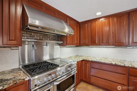 31415 NE 74th Avenue La Center WA 98629