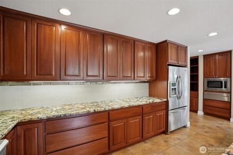31415 NE 74th Avenue La Center WA 98629