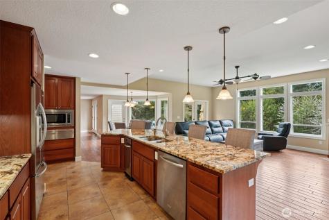 31415 NE 74th Avenue La Center WA 98629