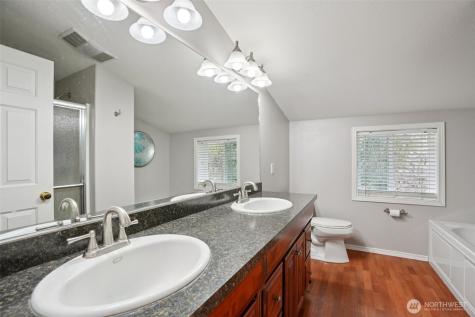31415 NE 74th Avenue La Center WA 98629