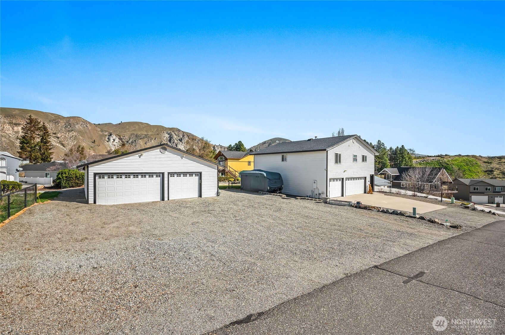 225 E Marine View Place Orondo WA 98843