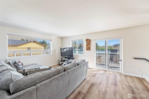 225 E Marine View Place Orondo WA 98843