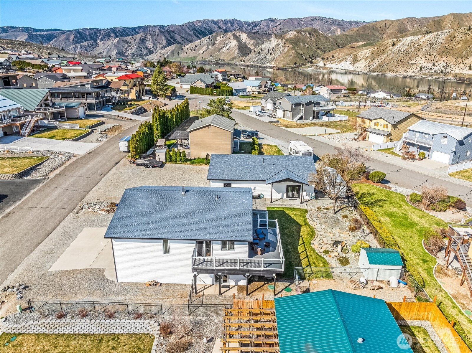 225 E Marine View Place Orondo WA 98843