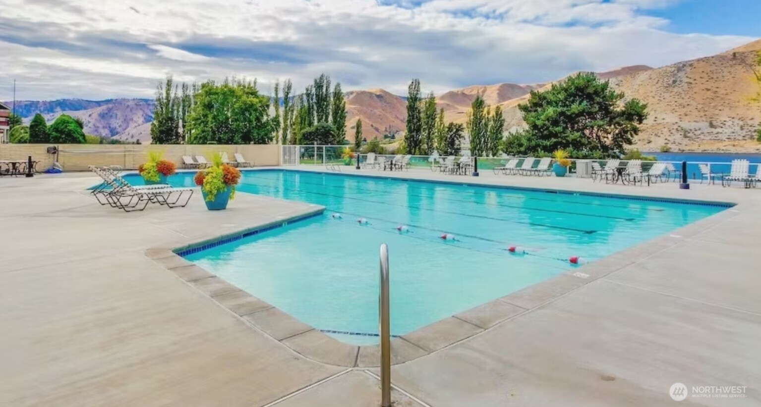 225 E Marine View Place Orondo WA 98843