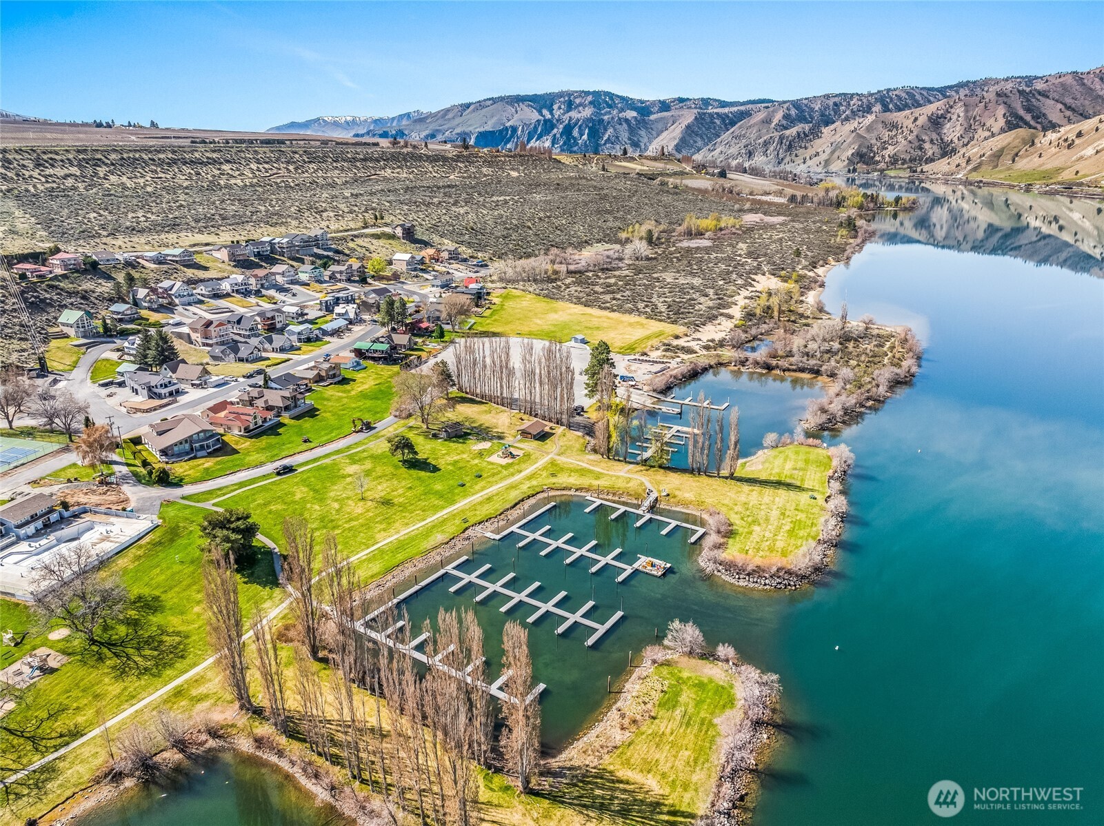 225 E Marine View Place Orondo WA 98843