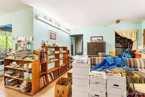 10434 22nd Avenue SW Seattle WA 98146