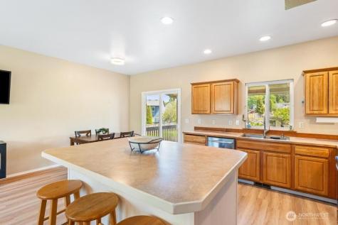 19519 Knoll Drive Arlington WA 98223